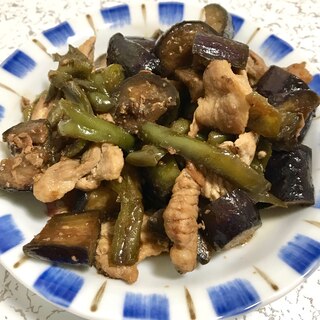 なすとピーマンの豚肉炒め